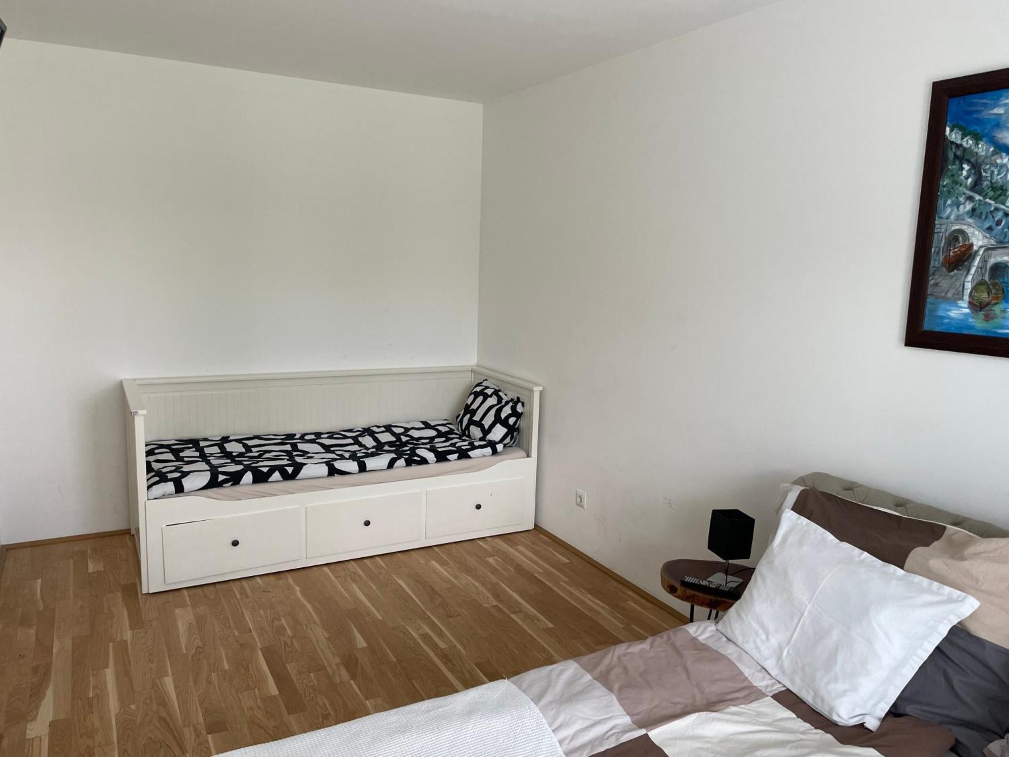 Appartement Cosy New 3min To Vic/uno-city And Danube *